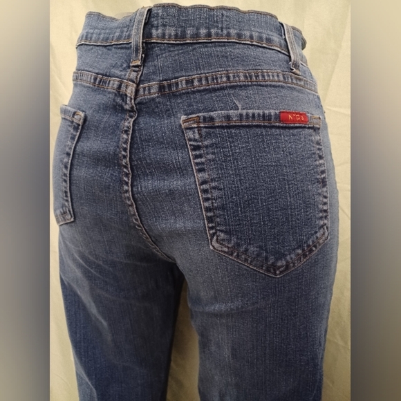 NYDJ Flare & Wide Leg Tummy Tuck Blue Jeans - Picture 3 of 10